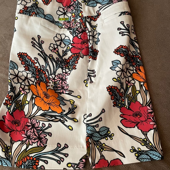 Swing Skort - Picture 2 of 4